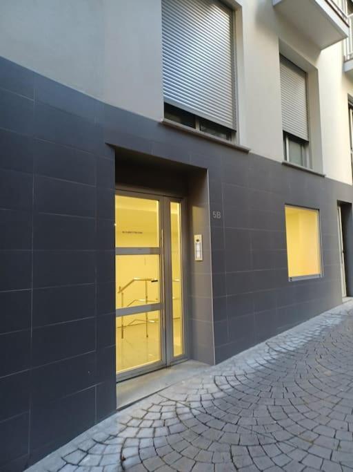 0143 Apartamento Nuevo Y Centrico Vigo Eksteriør billede